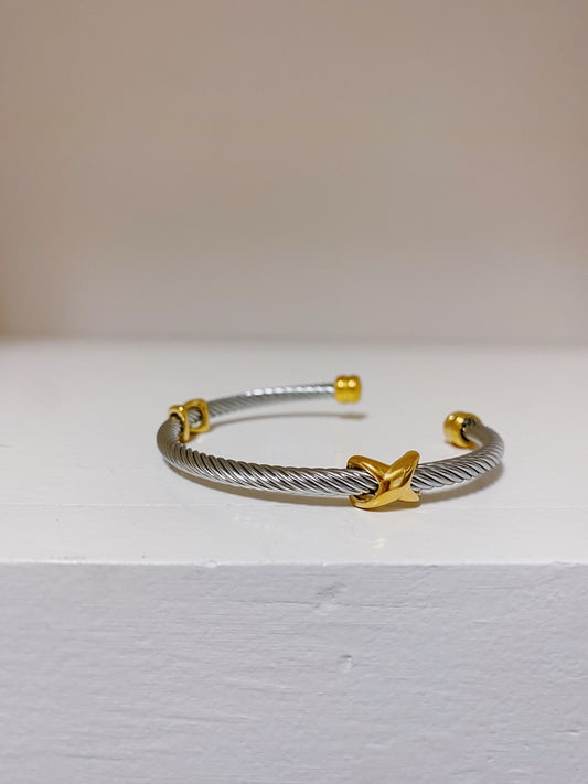 Cross Bangle